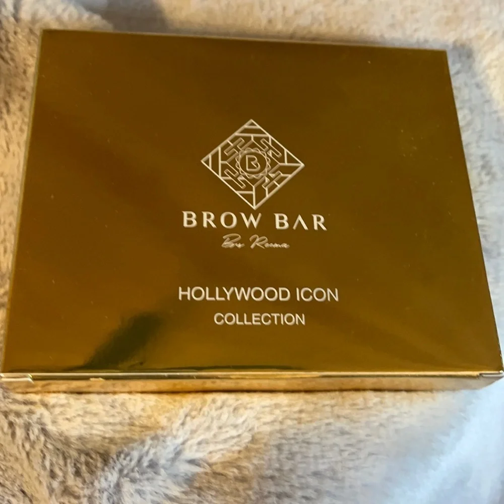Brow Bar NIB  Drama Queen Collection